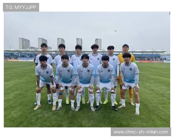 足球联赛在青训扶持政策中加强对基层俱乐部的资金与技术支持，足球青训俱乐部规章制度